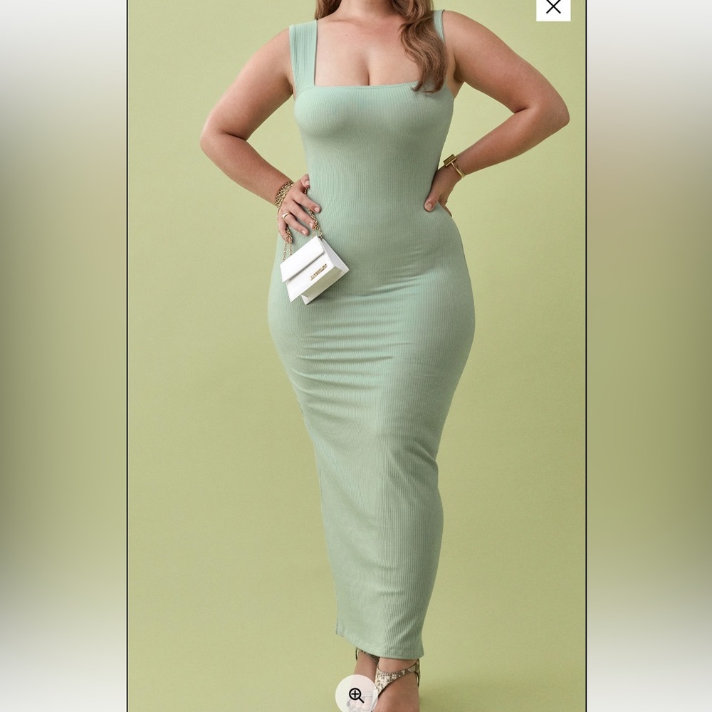 Reformation Knit midi Dress
